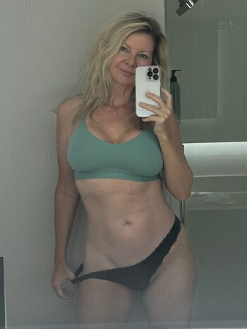Amy Simon