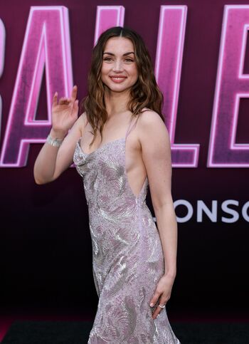 Ana De Armas