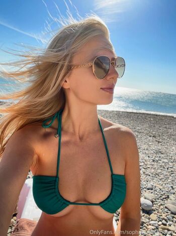 Ana Knoxx