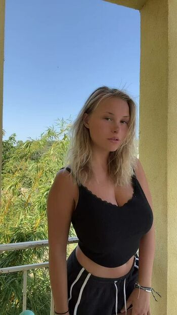 Anaisanais70_