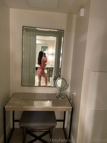 anaroseofficial