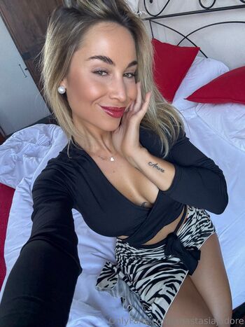 anastasiajadore