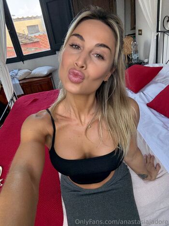anastasiajadore