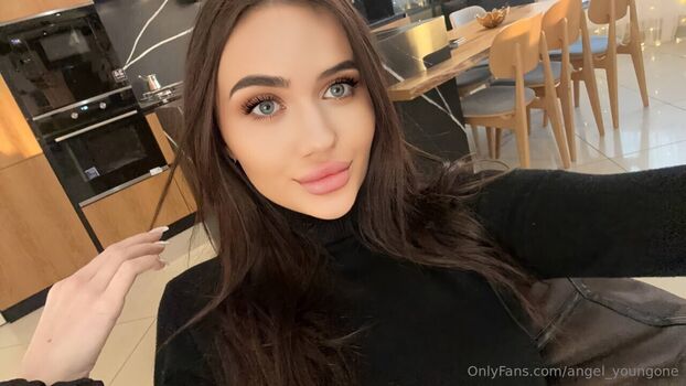 angel_youngone