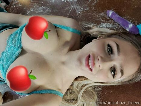 anikahaze_freeee
