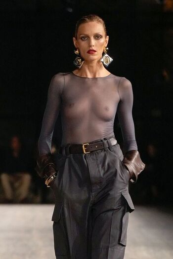 Anja Rubik