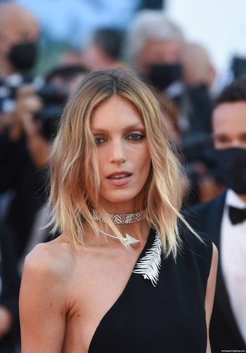 Anja Rubik