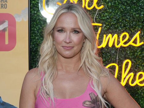 Anna Camp