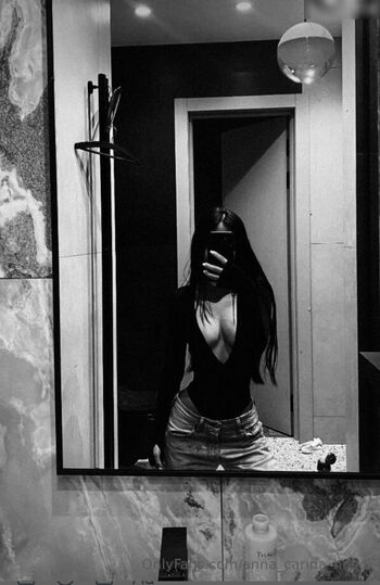 Anna_carina_hoedl