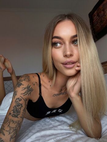 anna_katana