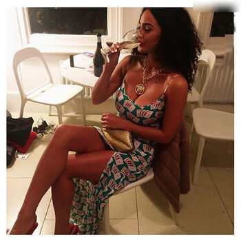 Anna Shaffer