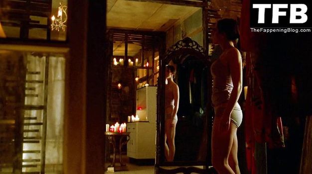 Anna Silk