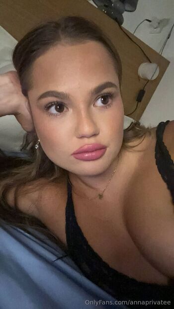 annaprivatee