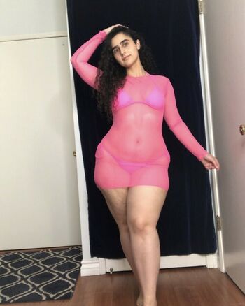 annastayzia