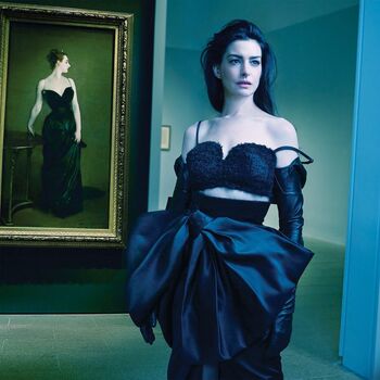 Anne Hathaway