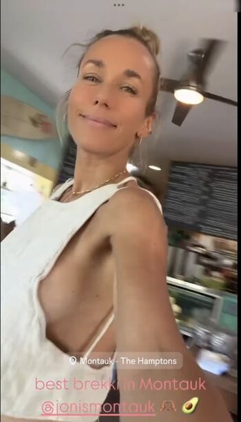 Annemarie Carpendale