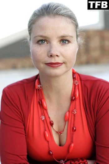 Annette Frier