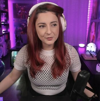 AnnieFuchsia