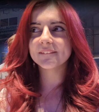 AnnieFuchsia