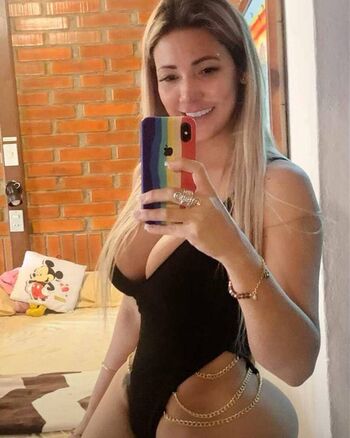 antonelabustamanteo