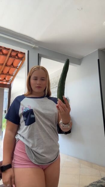 Antonia Valadao