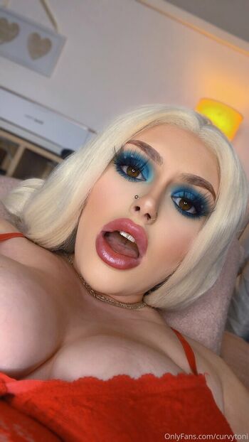 antoniagrahamx