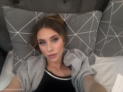 Anya Olsen