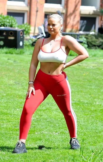 Apollonia Llewellyn