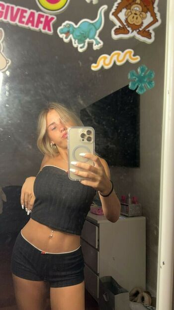 ari_booooooooooo