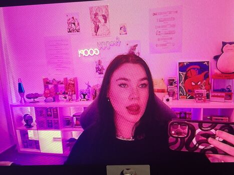 ari.goop
