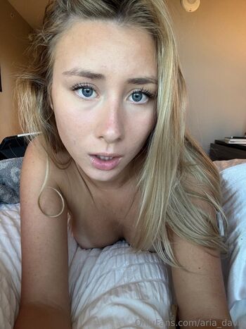 aria_davis