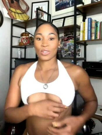 Ariane Andrew