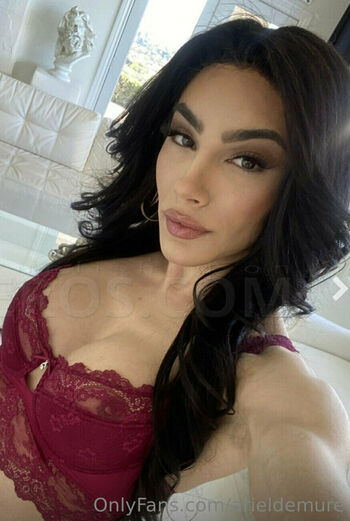 arieldemure
