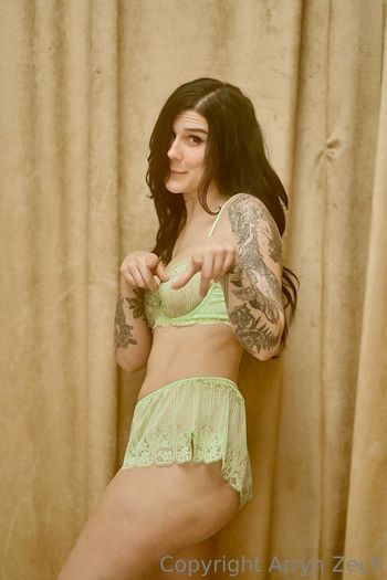 Arryn Zech