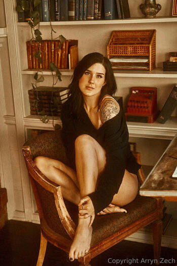 Arryn Zech