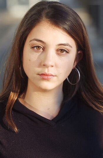 Arzu Bazman