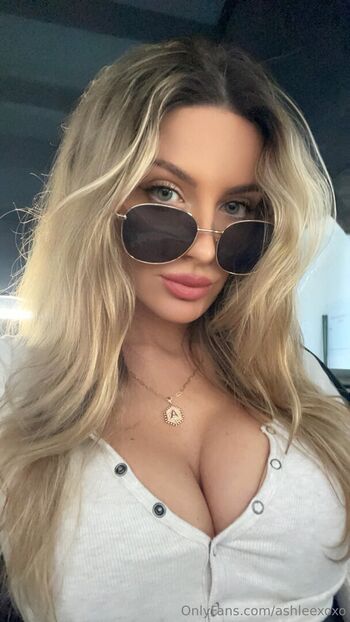 ashleexoxo