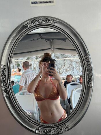 ashley_bell
