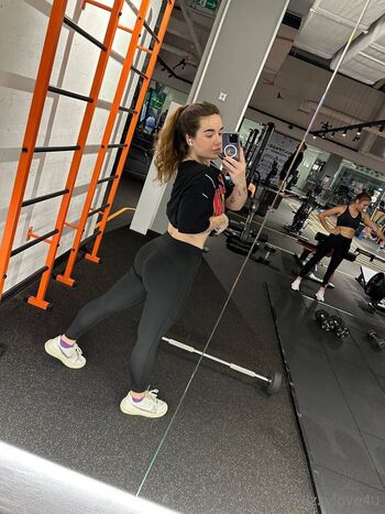 ashley_bell