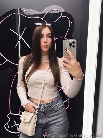ashley_just_ash