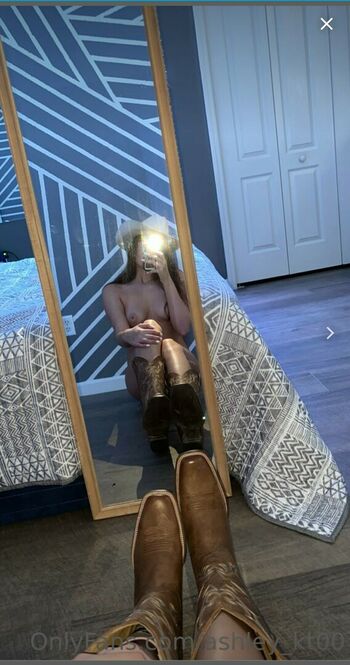 ashley_kt00