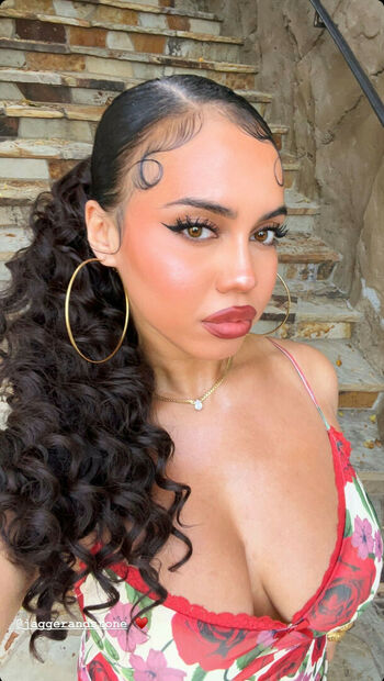 Asia Monet Ray