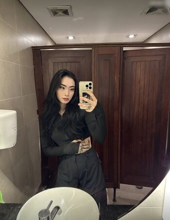 asianiina