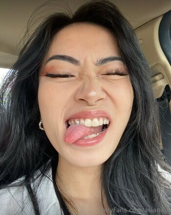 asianina