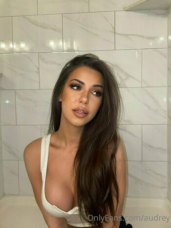 Audrey_