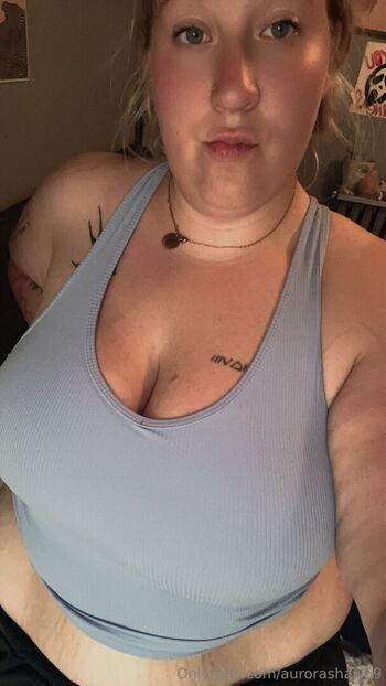 AuroraShaw69
