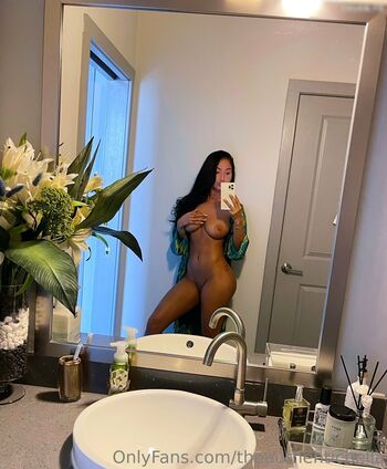 Authenticbella