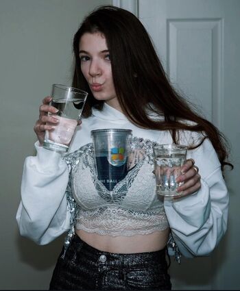 Ava Anduze