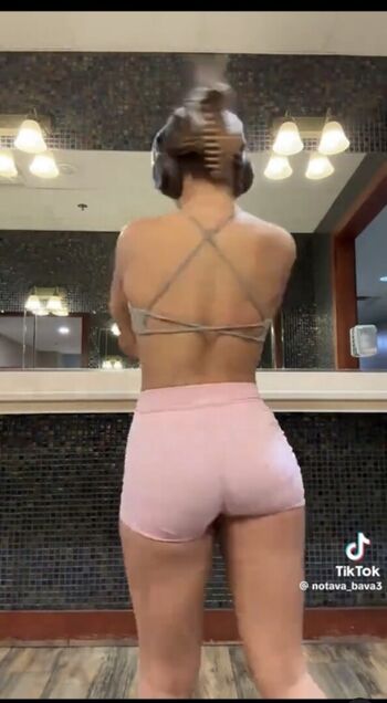 Ava Elise