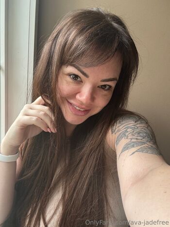 ava-jadefree